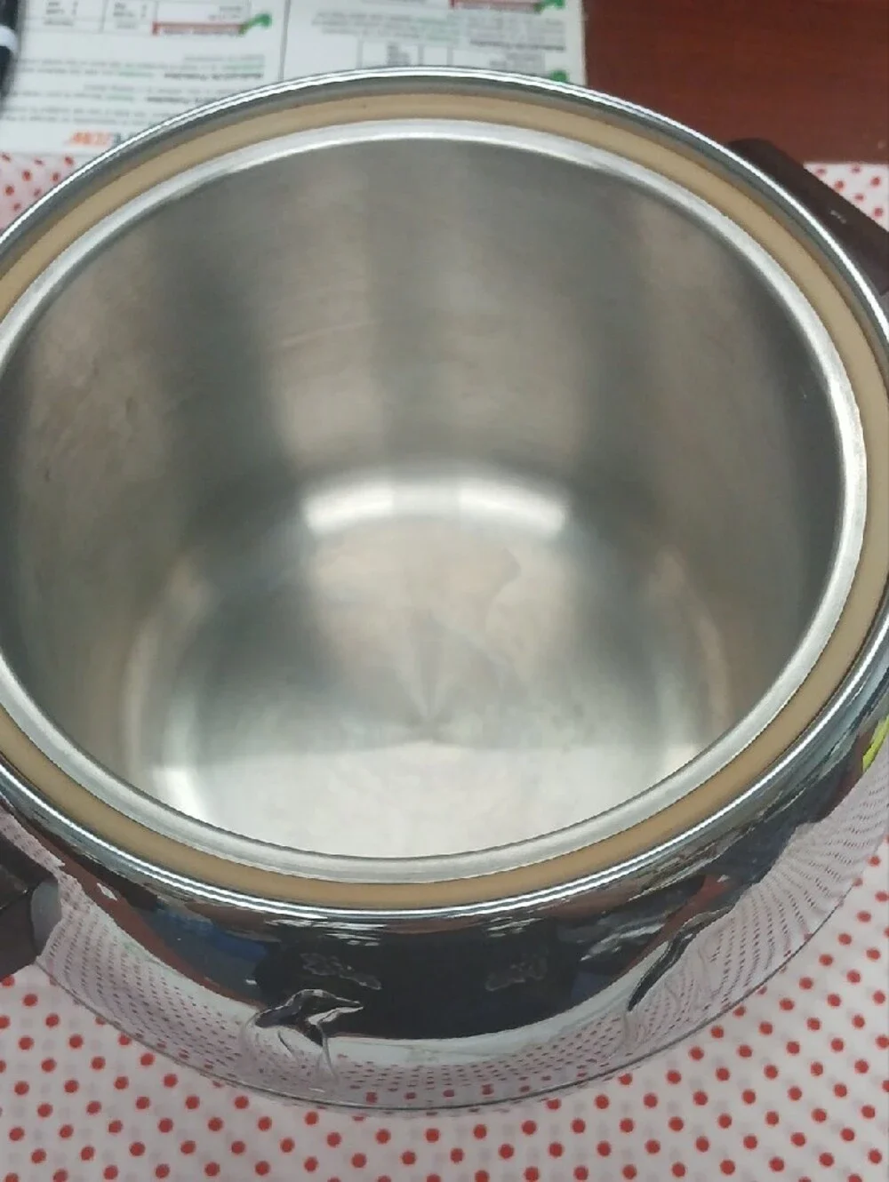 Stainless Steel Penguin-Accent Covered Serving Bowl - Silver
